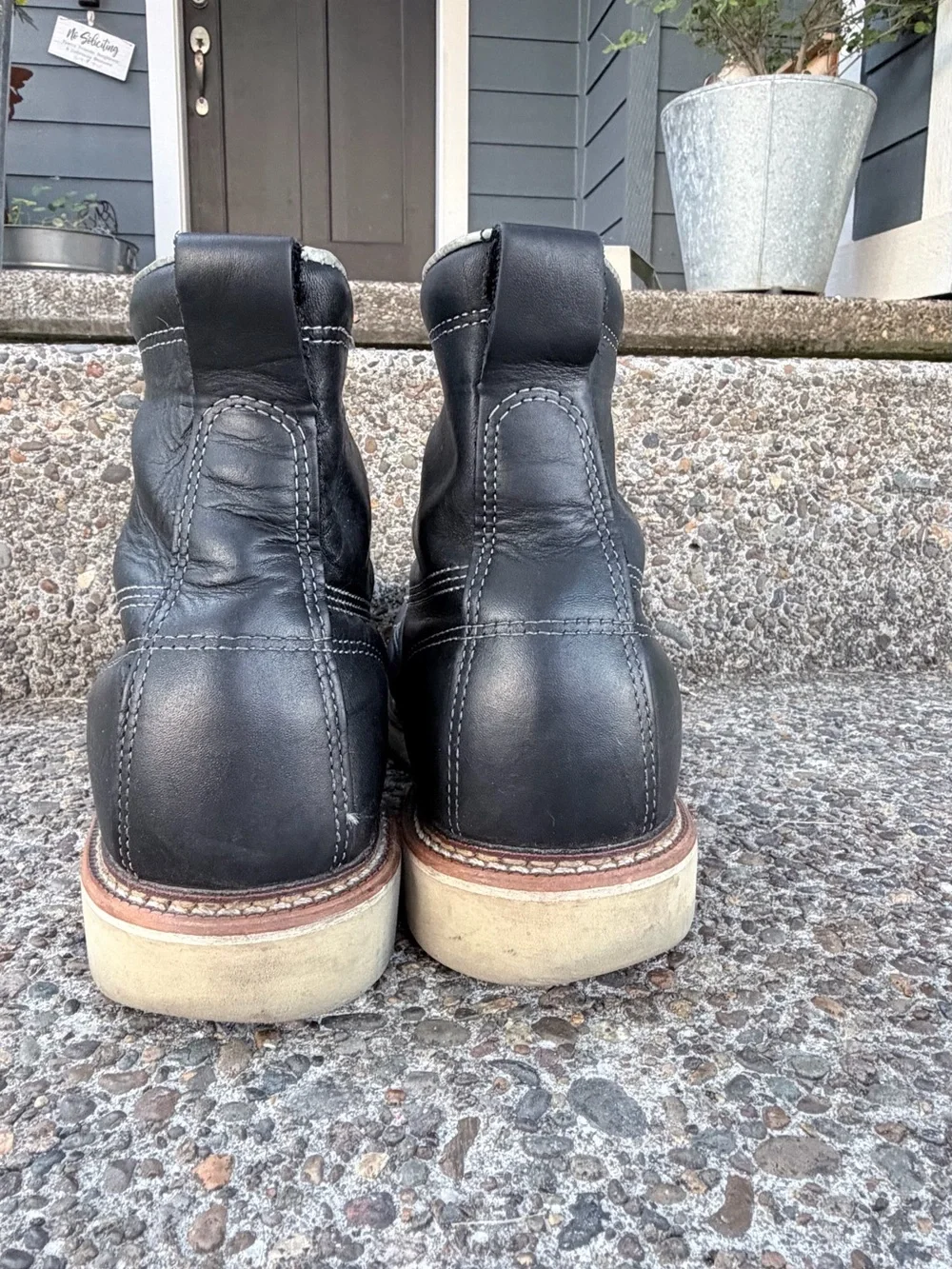 Classic Black Thorogood Moc Toe Men's steel Toe Work Boots